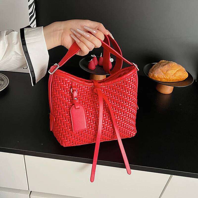 PU Material Women Woven Single Shoulder Crossbody Handbag Designer Classic Elegant Commute All-match Bag