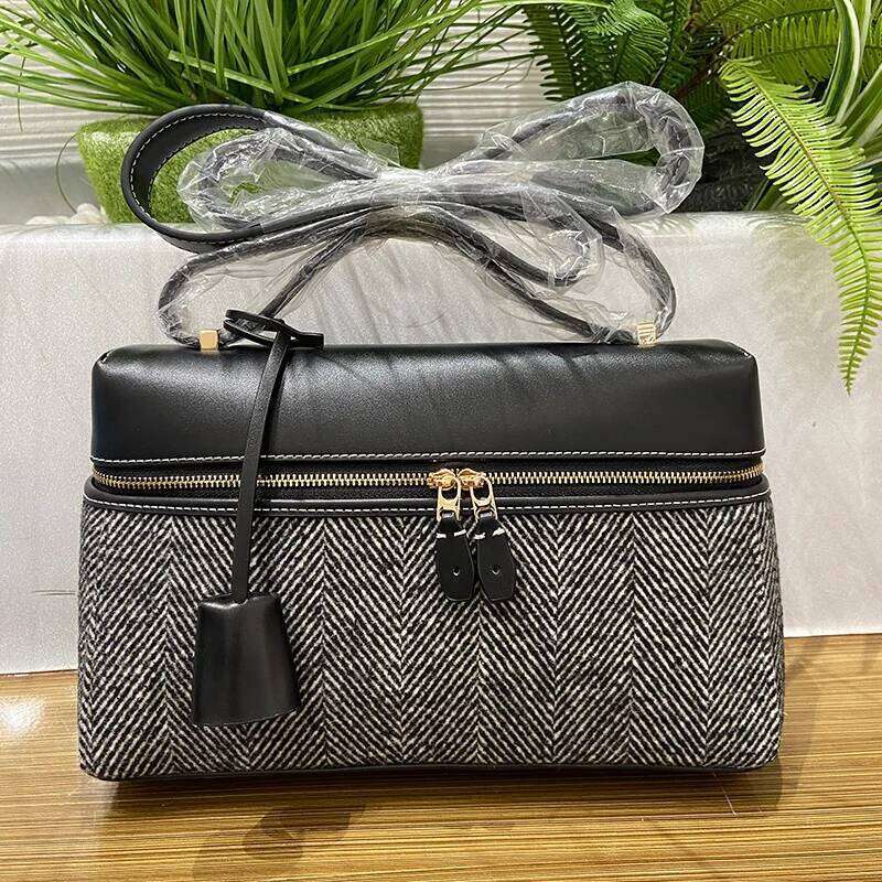 Boho PatBagswork Crossbody Women Vintage Canvas Shoulder Purse Fashion Sling Underarm Bag For Travel Daily Use