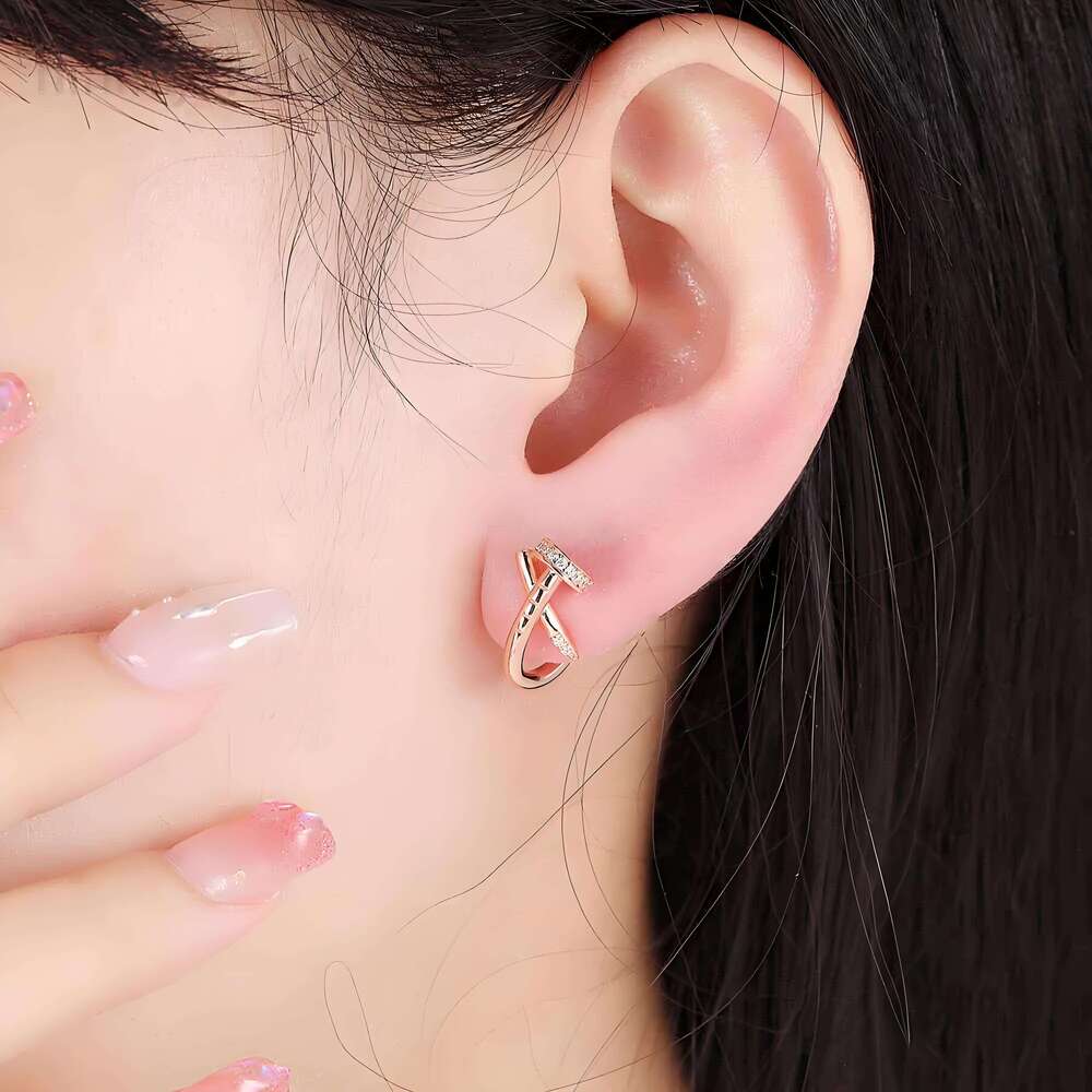 Designer Nail Necklace Ring Stud Earrings S Sterling Sier Three-Piece Moissanite Jewelry Exquisite Gift For Women Free shipping
