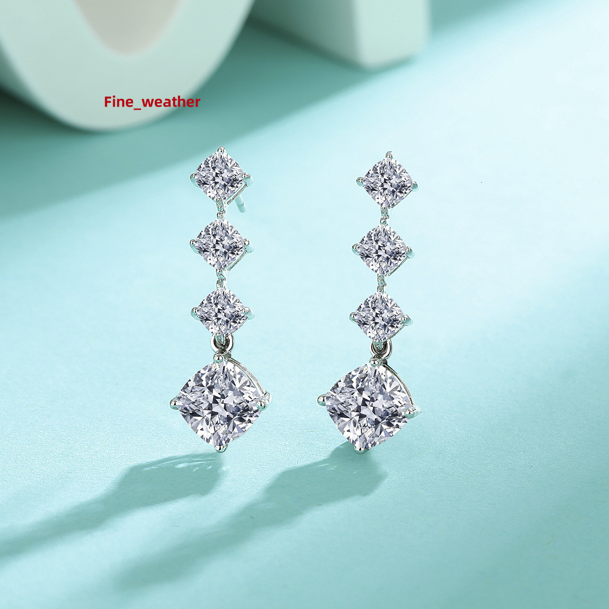 Wholesale 925 Sterling Silver Diamond Style GRA VVS 2ct Moissanite Earrings for Women Retro Luxury Fashion Jewelry for Weddings