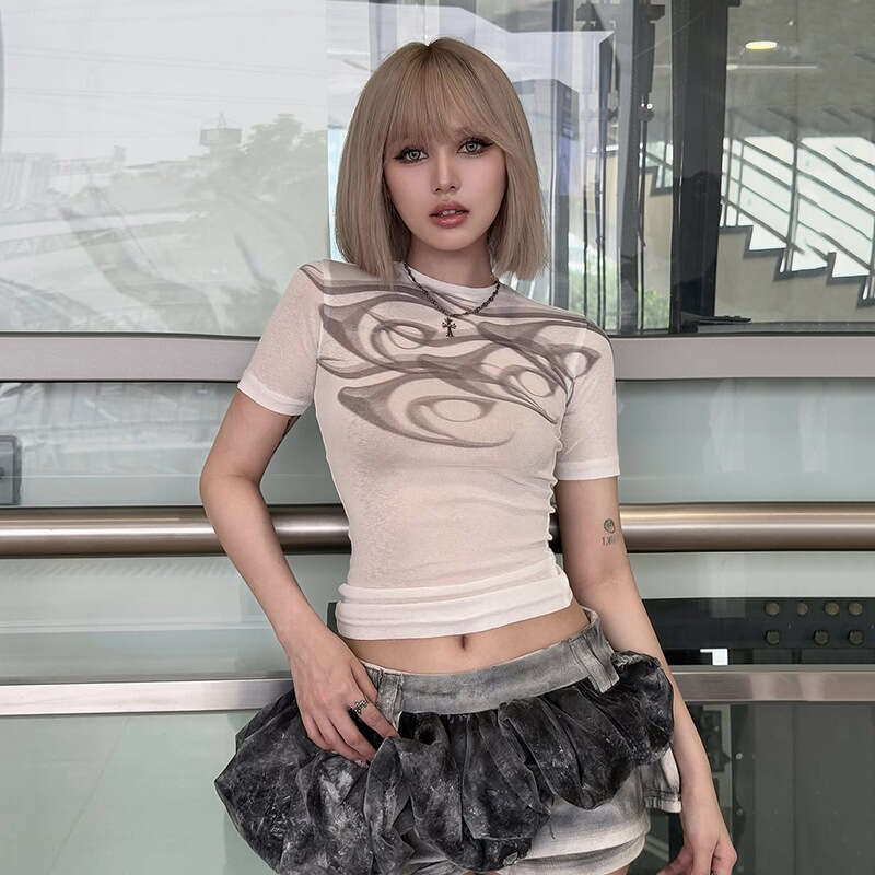 2025 Summer New Fashion Trend Round Neck Slim Fit Versatile Elegant Straight Shoulder Short Sleeve T-Shirt Top b5c