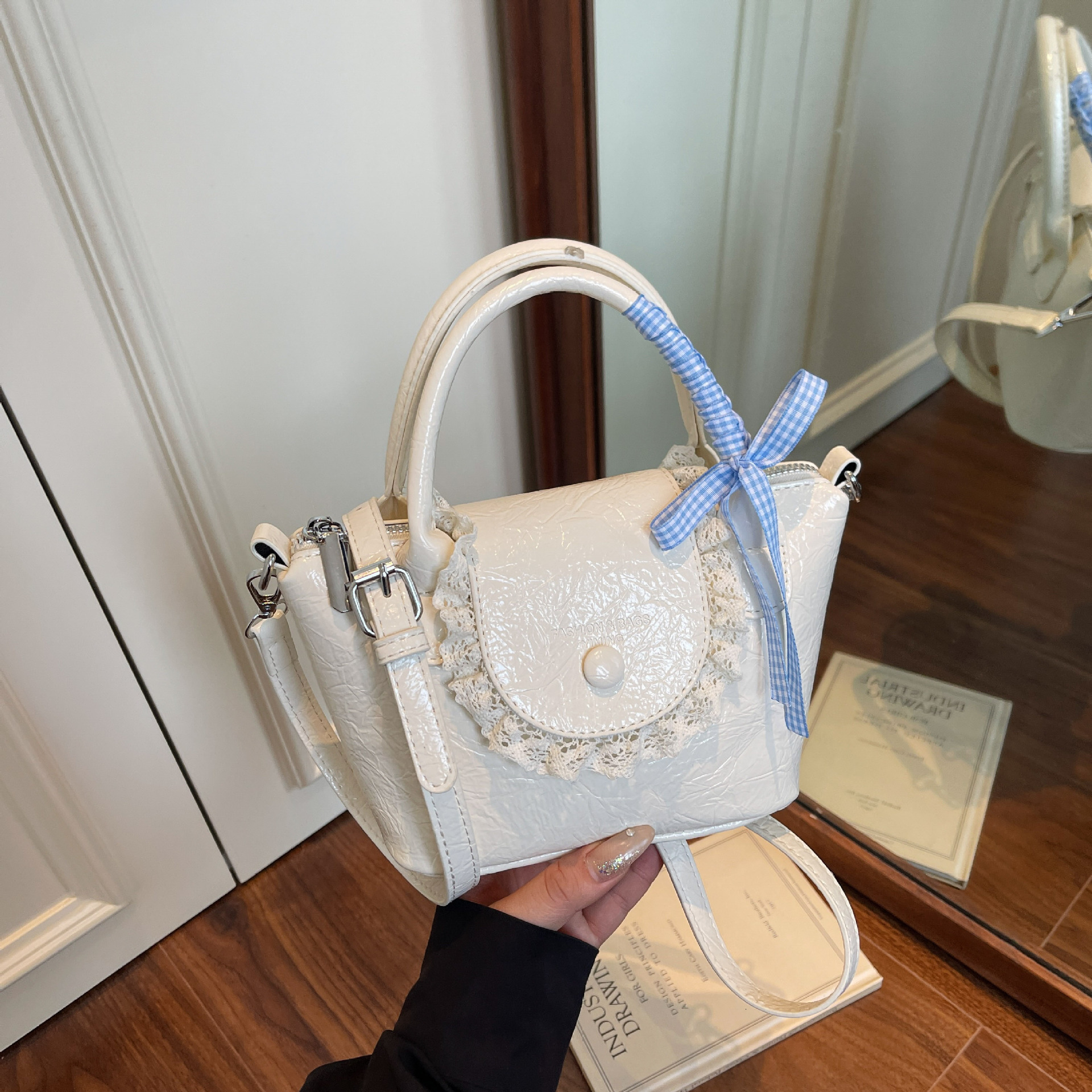Luxury Brand Designer Bag Niche Lace Color-Block Dumpling Bag Light Luxury Dragon Bags Handbag Bowknot Fashion Versatile Shoulder Crossbody Bag