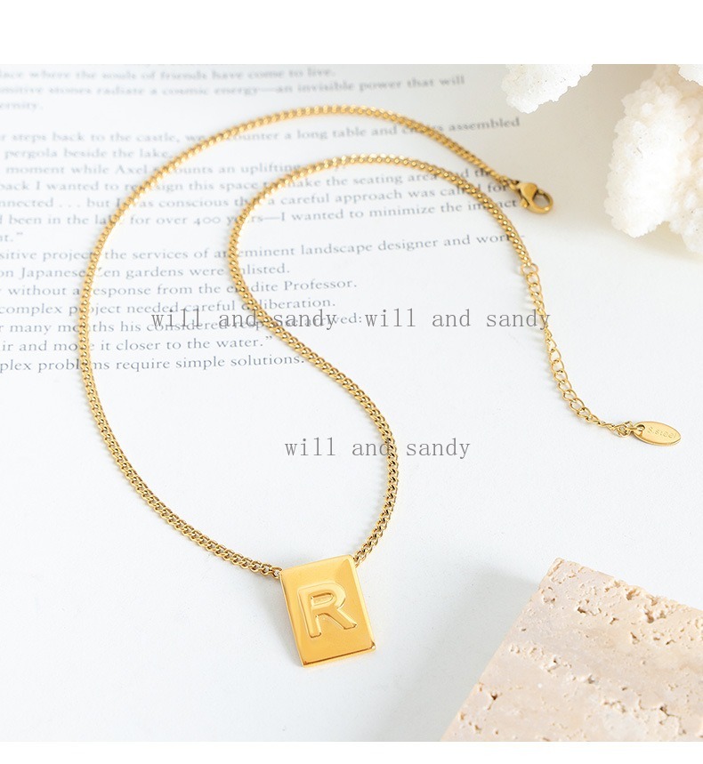 Waterproof 18k Gold Square English Letter Pendant Necklace Designer Jewelry Charm Stainless Steel Chain Alphabet Initial Name Necklaces for Women Fine