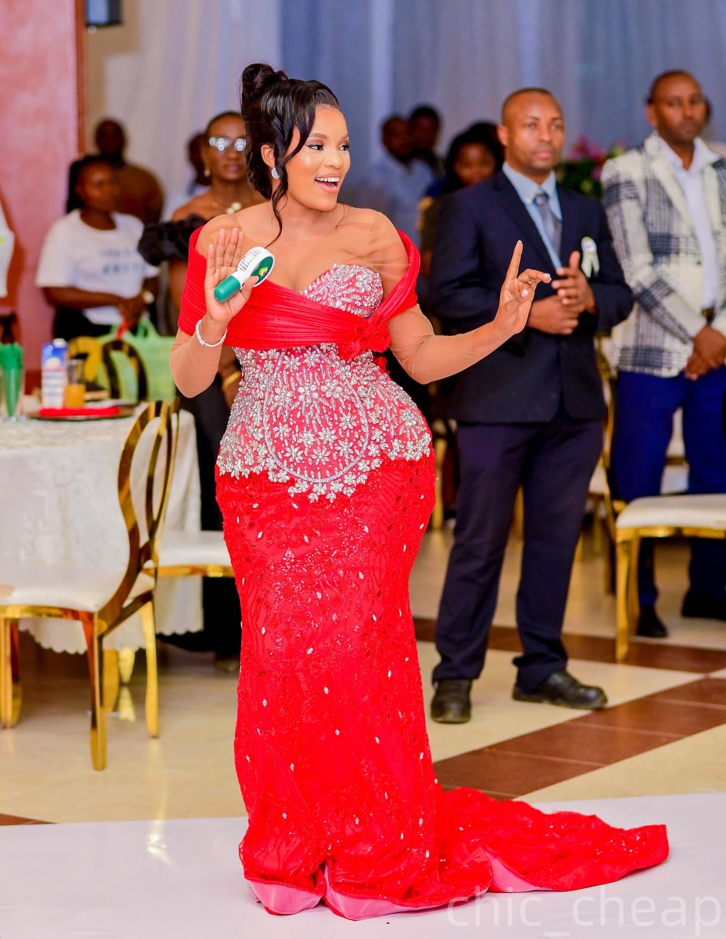 Mermaid Red Prom Dresses 2025 Sequined Crystals Full Sleeves Sparkly Evening Formal Party Second Birthday Engagement Gowns Plus Size Dress For Special