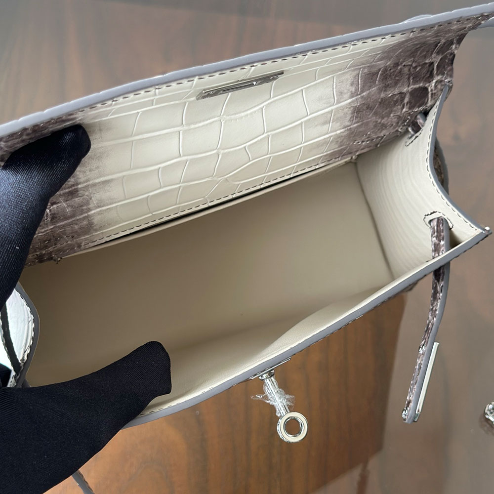 designer bag Fashion , size 21cm, Crocodile skin pattern on the top layer