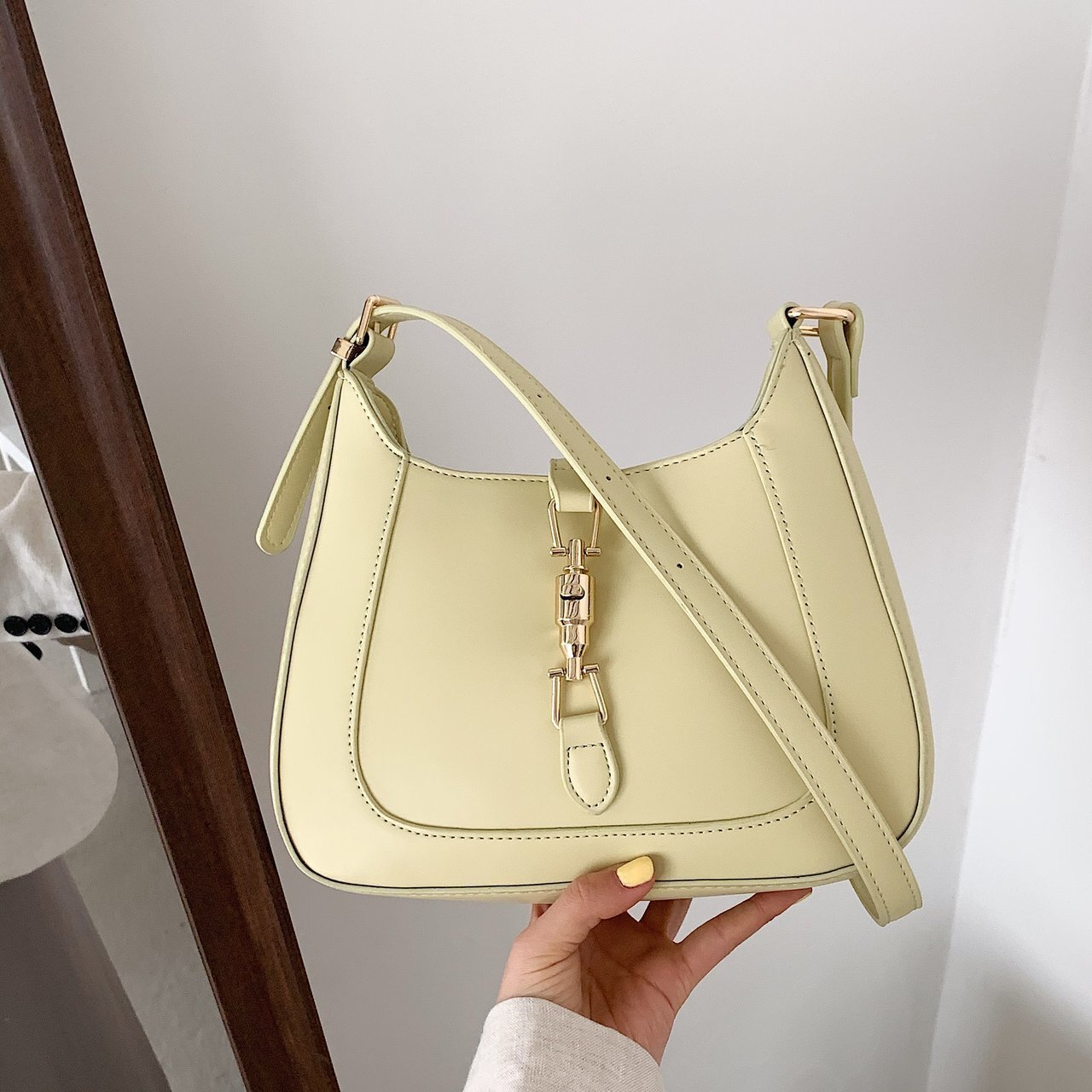 Luxury Brand Designer Bag This Year's Trend Small Bags Women's Bags 2025 New Niche Design Fashion Underarm Bags High-End Versatile Shoulder 