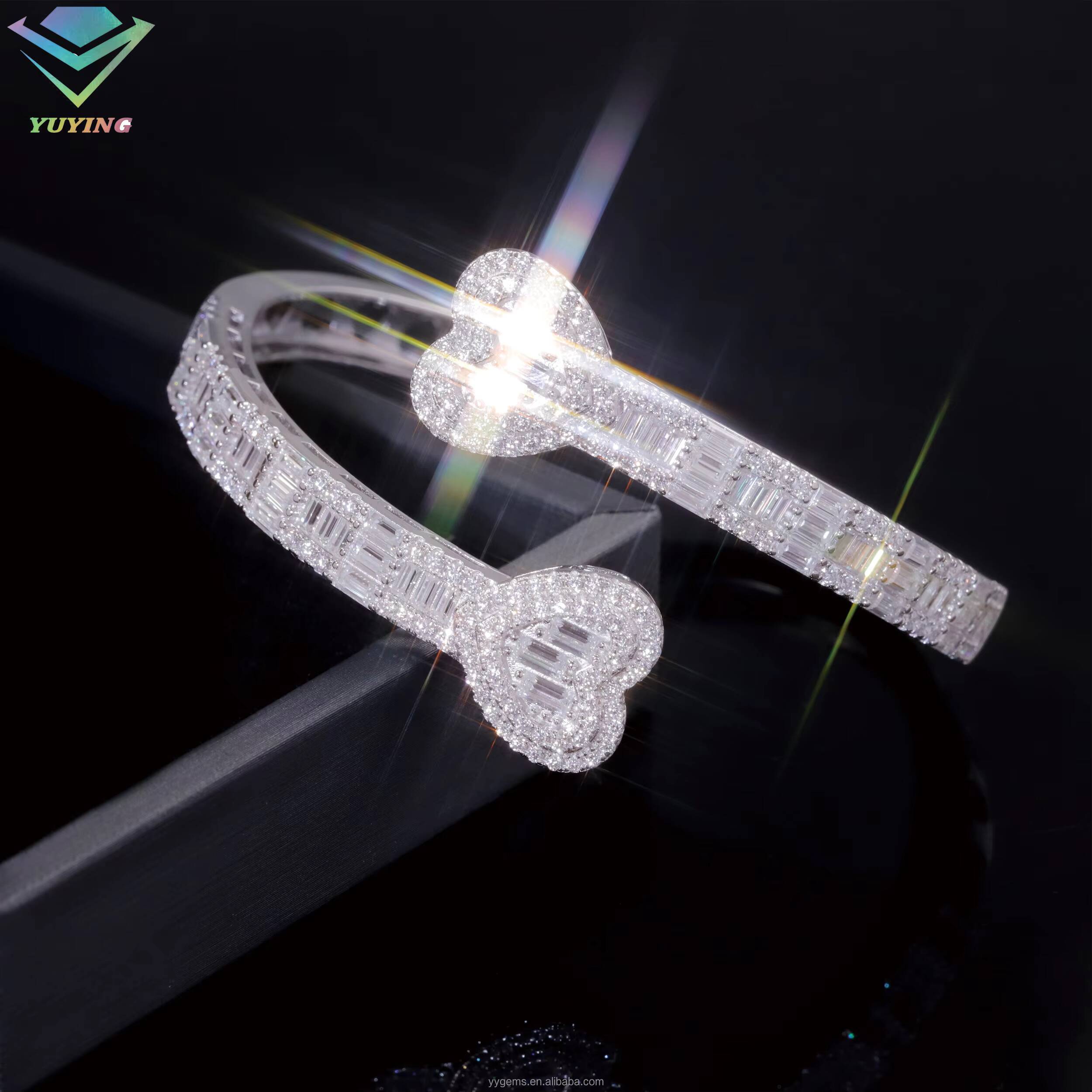 Wholesale Unisexs 925 Sterling Silver Hip Hop Bracelet Cuban Link Vvs Moissanite Passes Diamond Test-for Parties Gifts