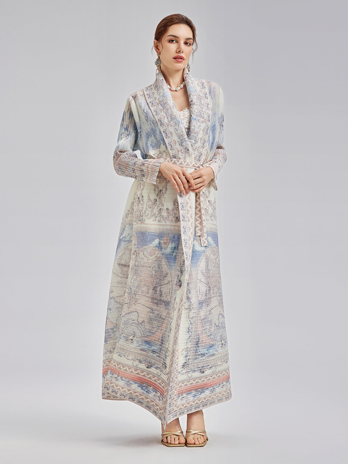 Ethnic ClothingThe Abaya long windbreaker for women is elegant, loose, large-sized printed cardigan and shawl in an Arabian style. It's trendy NZ