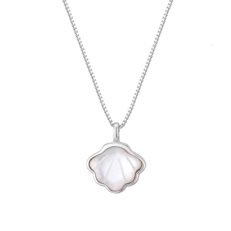 2024 Fashion Jewelry Necklace for Women Girls Minimalist Designer Shell Pendant Initial Necklace Silver Necklace