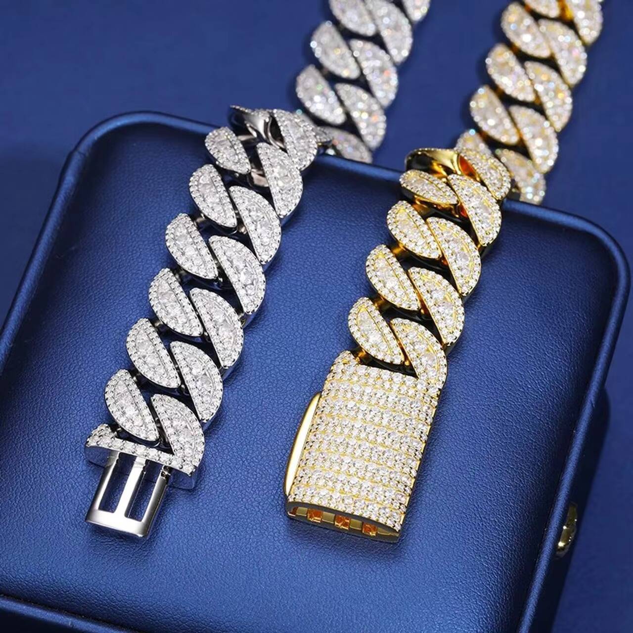 Stylish 925 Silver Moissanite Cuban Link Hip Hop Necklace 22mm Chains for Men
