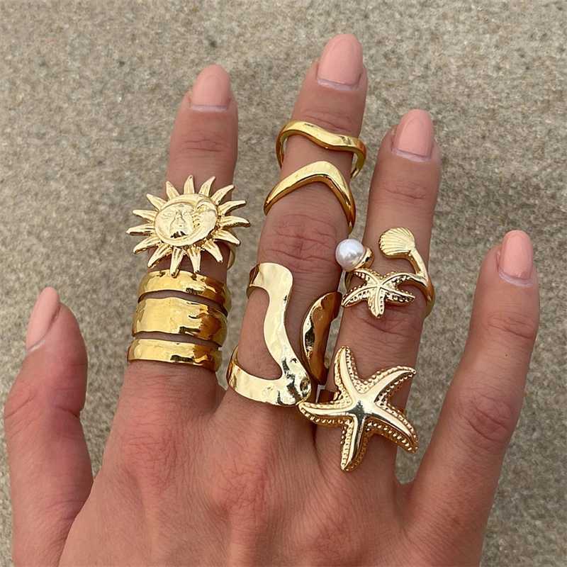Vintage Bohemian Shell Pearl Starfish Open Ring Womens New Trend Gold Irregular Geometric Finger Ring Party Jewelry Gift W250417
