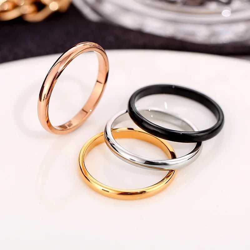 2MM thin rose gold anti allergic smooth and simple stainless steel wedding ring suitable for womens charm jewelry Valentines Day gift W250417