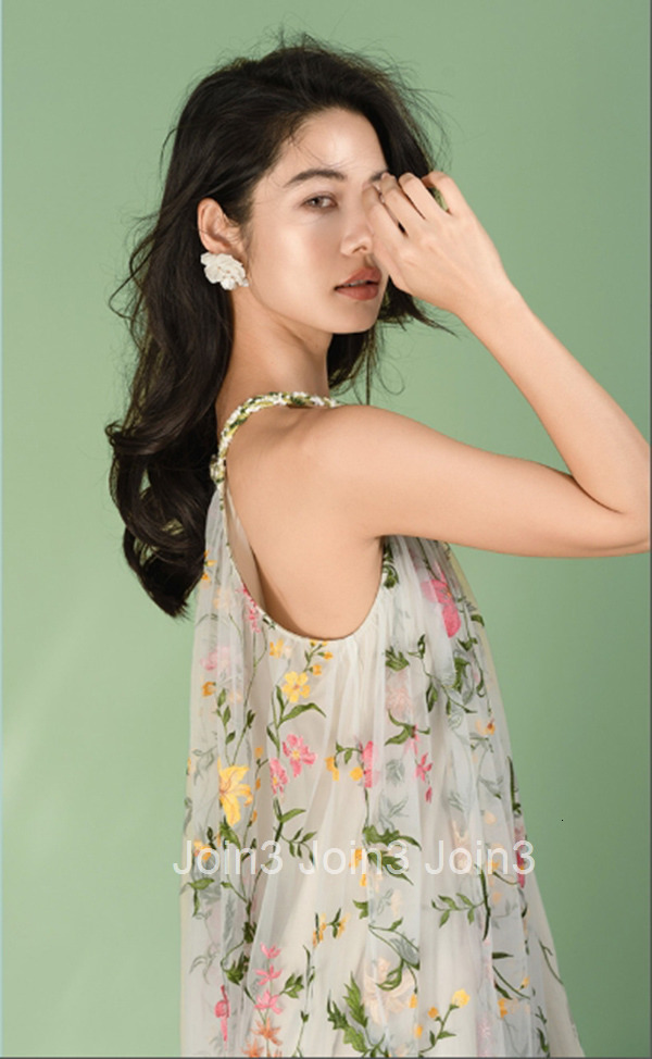 Vacation Style 2025 Summer New Floral Fairy Dress Fashion Embroidered Mesh Strap Dress 6577