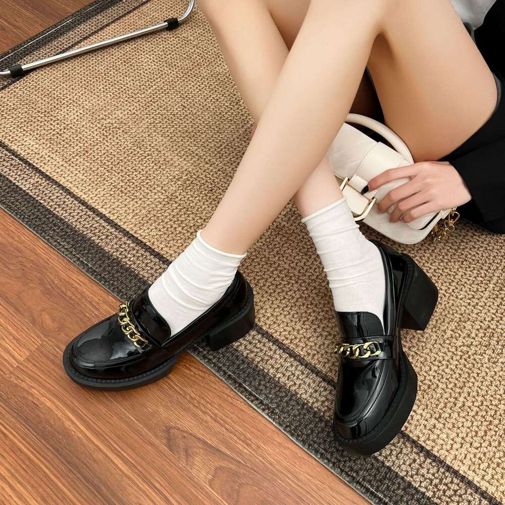 French Hepburn Small 2025 Summer New Thick-Soled Mary Jane Uniform Leather for Women College Style Women's Shoes
