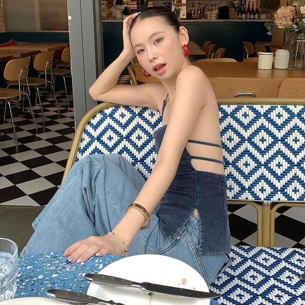 2025 Summer New Halter Neck Backless Slim Sexy Hot Girl Pure Desire Versatile Camisole Top Women's Clothing 945