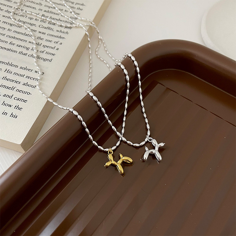 Balloon Dog Necklace Cute Animal Light Niche Exquisite High-end Sense Temperament Simple Design Clavicle Chain for Women Jewelry for Women