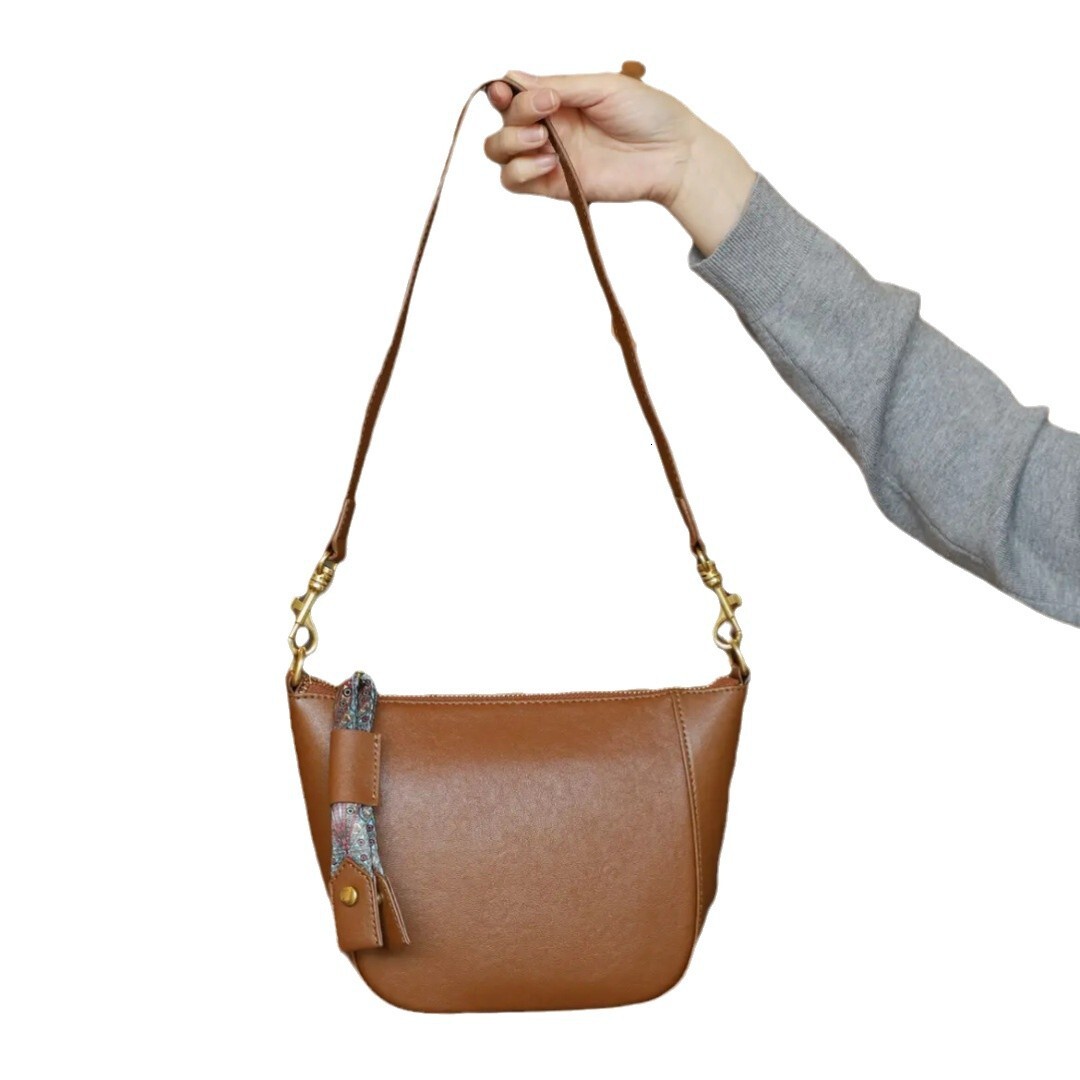 designer bag Top Layer Cowhide Saddle Bag Women Bag New Genuine Leather Shoulder Bag Underarm Bag Fashion Crossbody Bag High-end Handbag