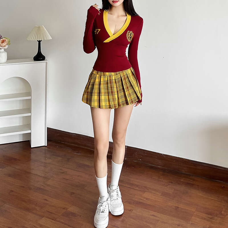 2024 Autumn New Women's Solid Color Slim V-Neck Long Sleeve Fashion High Waist Pleated Skirt Set d82