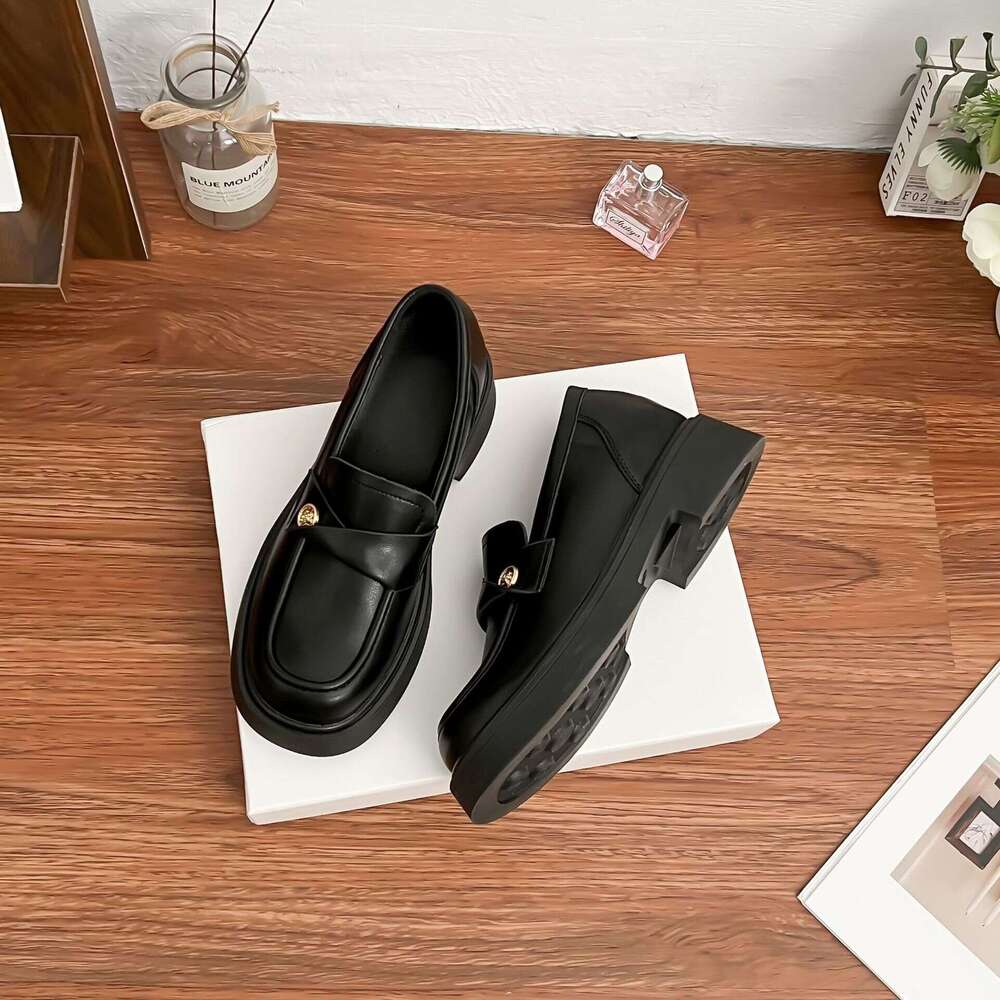 Designer Spring New Height-Increasing Thick-Soled Loafers Petite French Campus Style Small Leather Shoes for Women