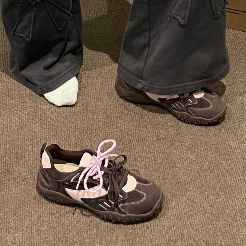 2025 Spring New Comfortable Fashion Casual Agan Thick Sole German Training Versatile Breathable Women's Shoes ddmythur