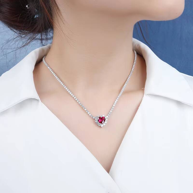 Luxury 925 Sterling Silver Ice Out Diamond Tennis Chain Shinny Zircon Big Ruby Emerald Heart Charm Wedding Necklace