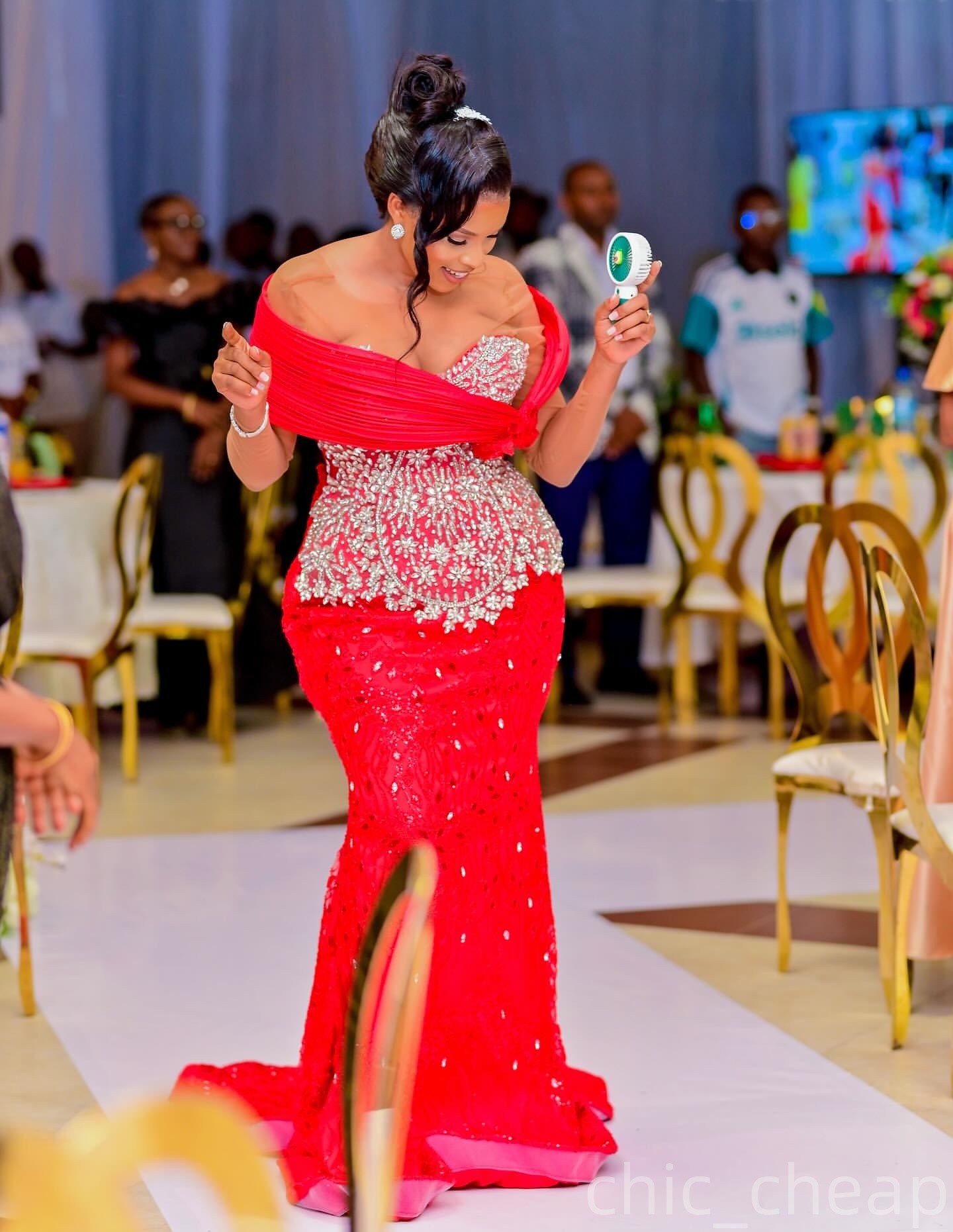 Mermaid Red Prom Dresses 2025 Sequined Crystals Full Sleeves Sparkly Evening Formal Party Second Birthday Engagement Gowns Plus Size Dress For Special