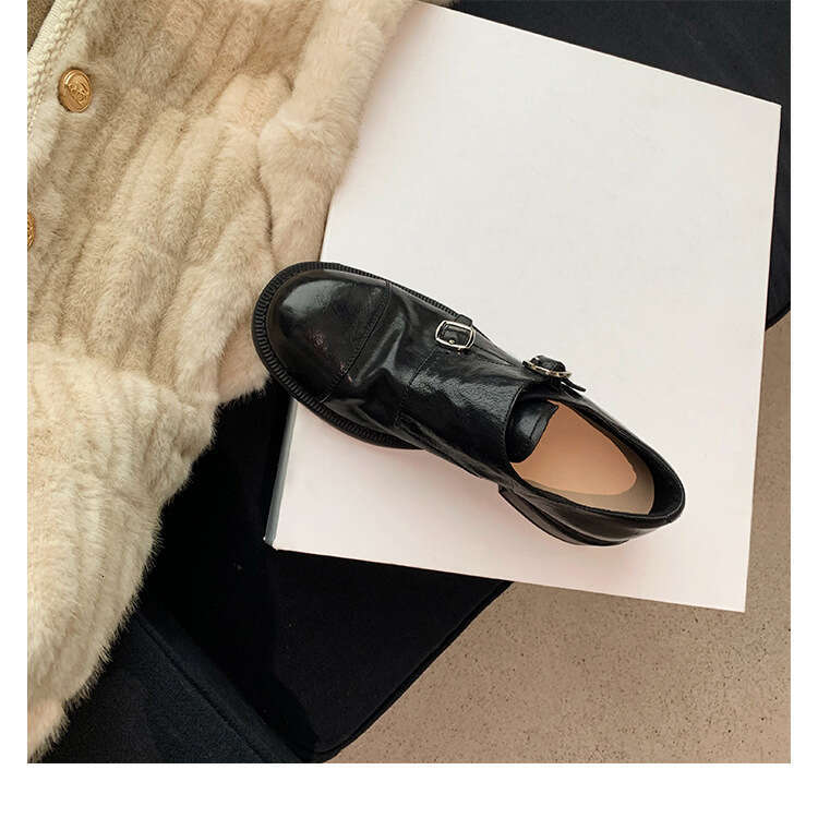 Premium Designer Leather Wrinkled Round Toe Chunky Heel Loafers British Style Height Increasing Effect Women's Winter Shoes