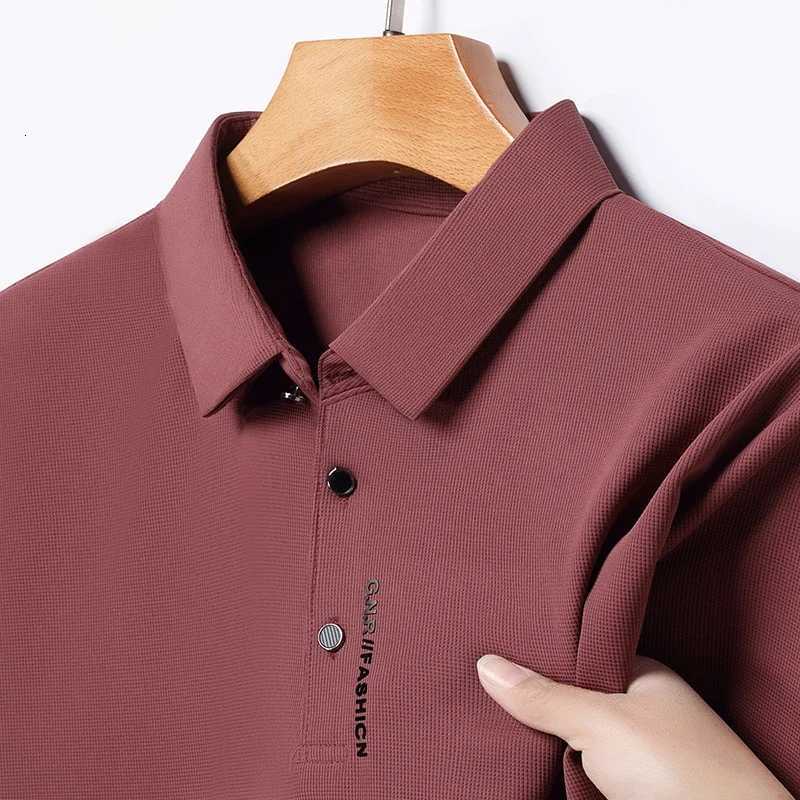 New Mens Short Sleeved Solid Color Polo Shirt Breathable and Comfortable Elastic Top XJ250725