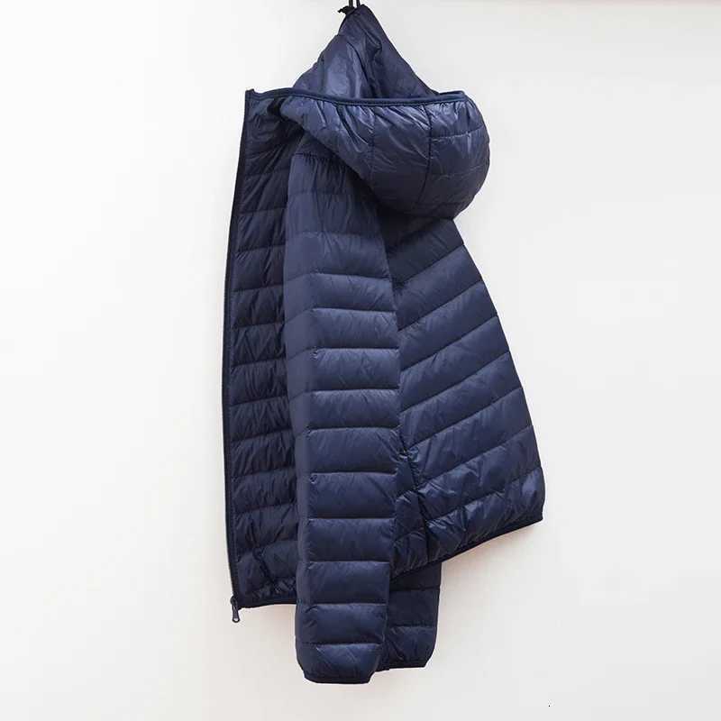 2024 Men Winter Coat Fashion Hooded White Duck Down Jackets Plus Size Ultralight Down Coat Portable Slim Down Parka X250725