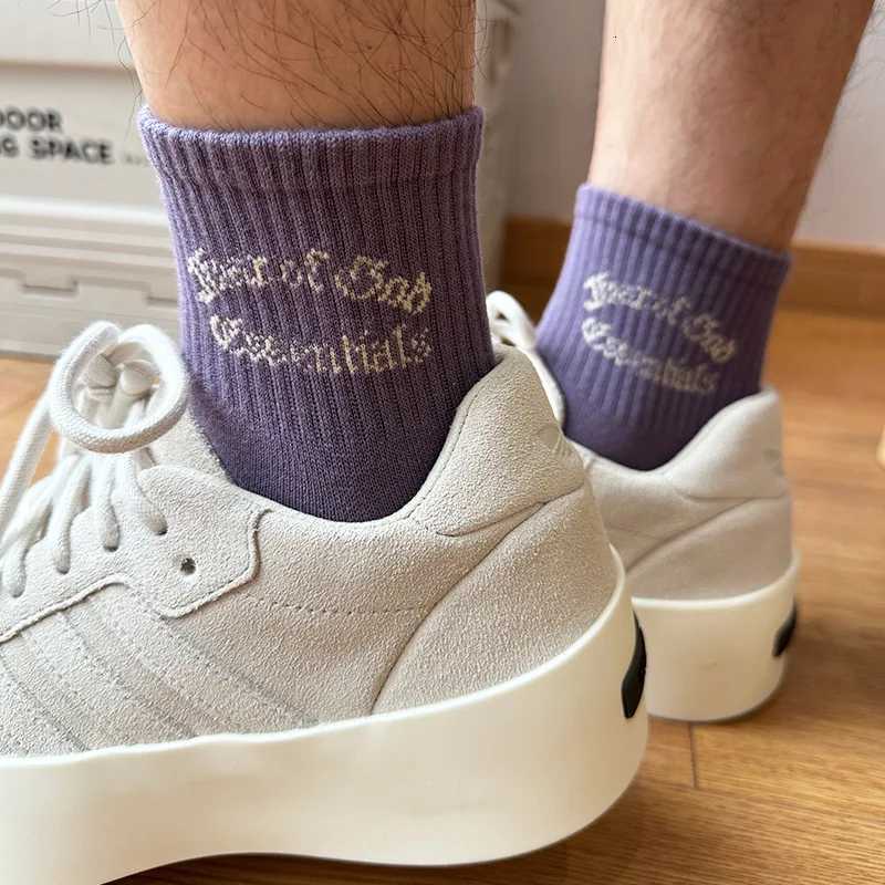 New mens socks with simple letters trendy sports and casual socks trendy short socks X250725