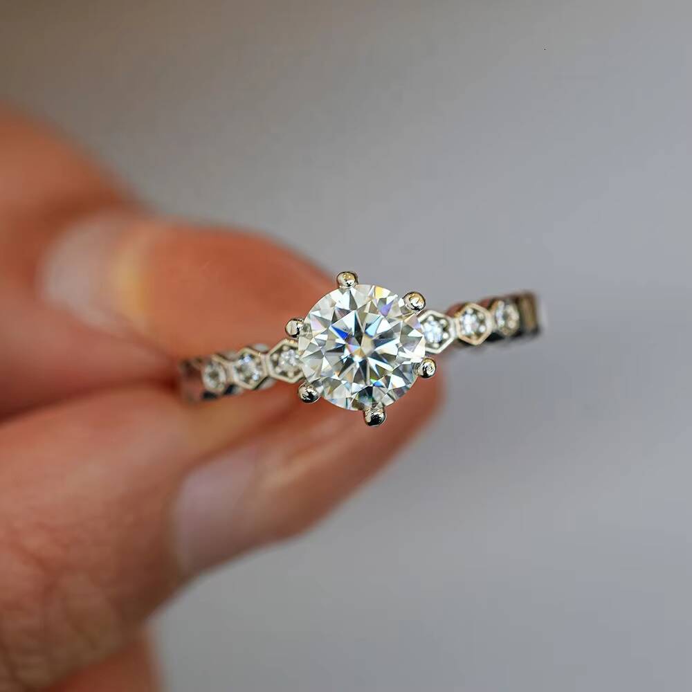 VANFI 925 Silver D V VS Grade Moissanite Ring Elegant and Luxurious Jewelry for Women