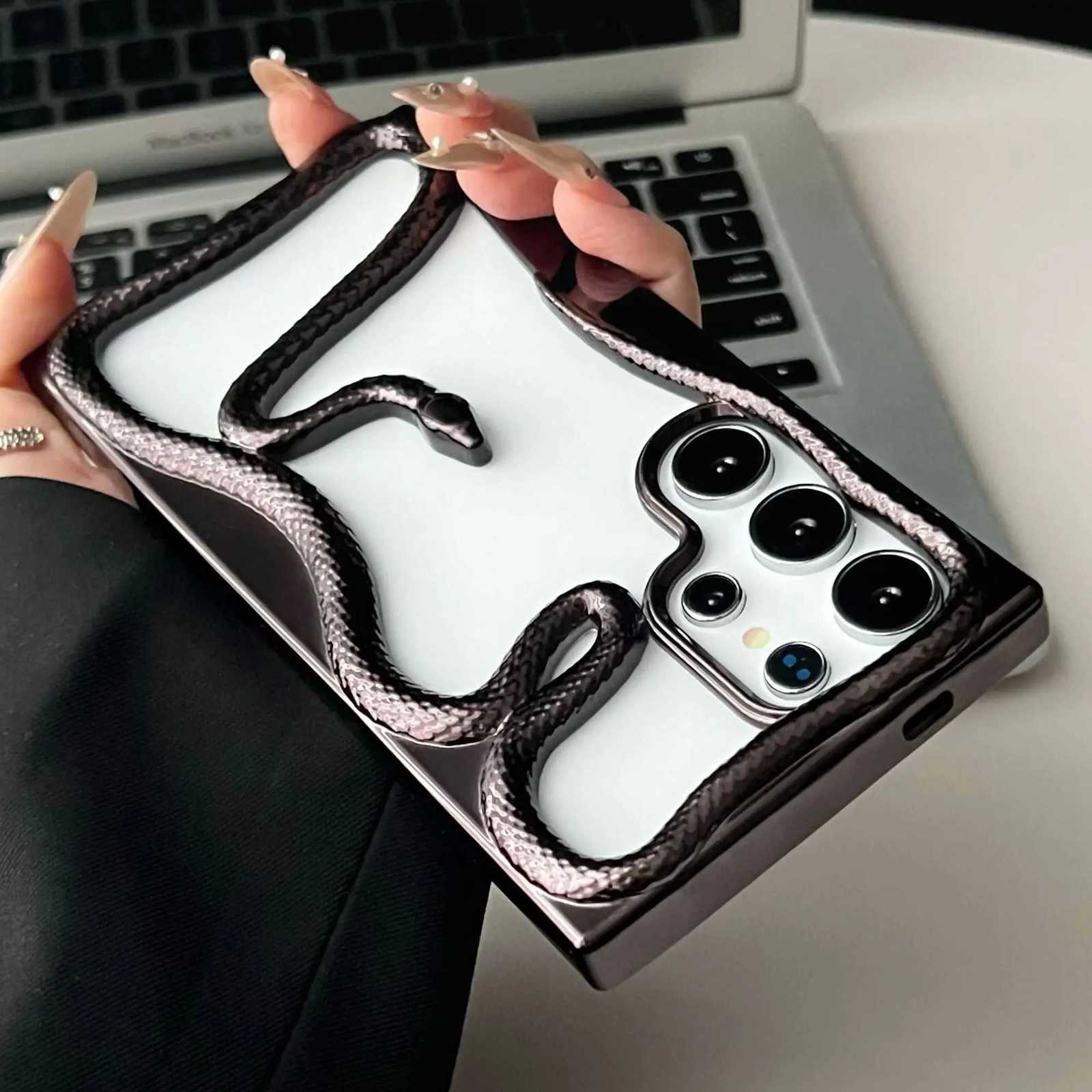 3D Hollow Snake Phone Case for S25 S24 S22 S23 Ultra FE A56 A36 A26 A16 A06 A55 Fashion Soft Shockproof Cover R250724
