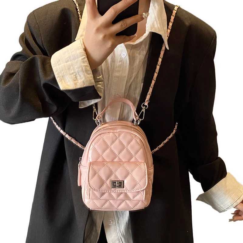Luxury Wen Lingge Embroidery Mini Backpack Solid Color Chains Wen Shoulder Bag PU Leather Travel Rucksack Casual School Bags Y250724