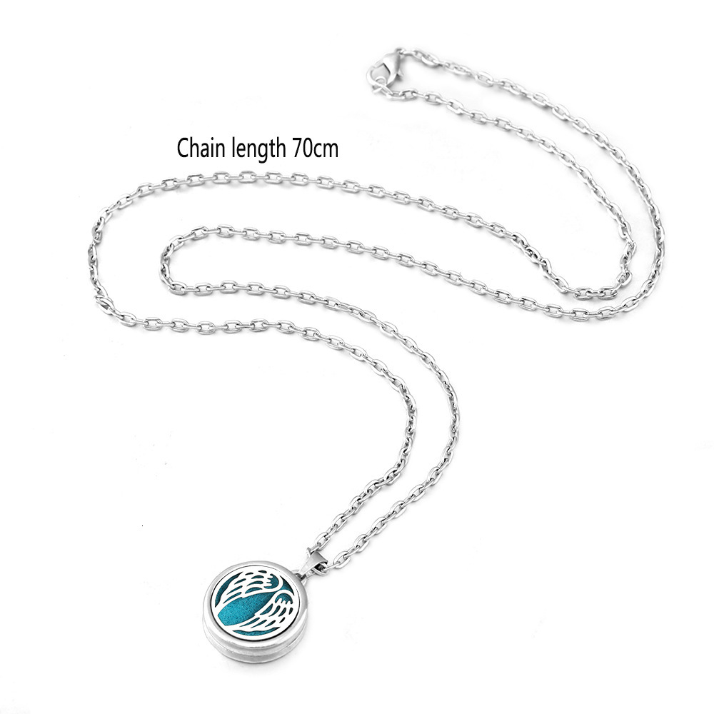 Tree Of Life Hollow Aromatherapy Pendant Essential Oil Necklace 15mm Stainless Steel Luxury Designer Necklace Diffuser Perfume Couple Jewelry