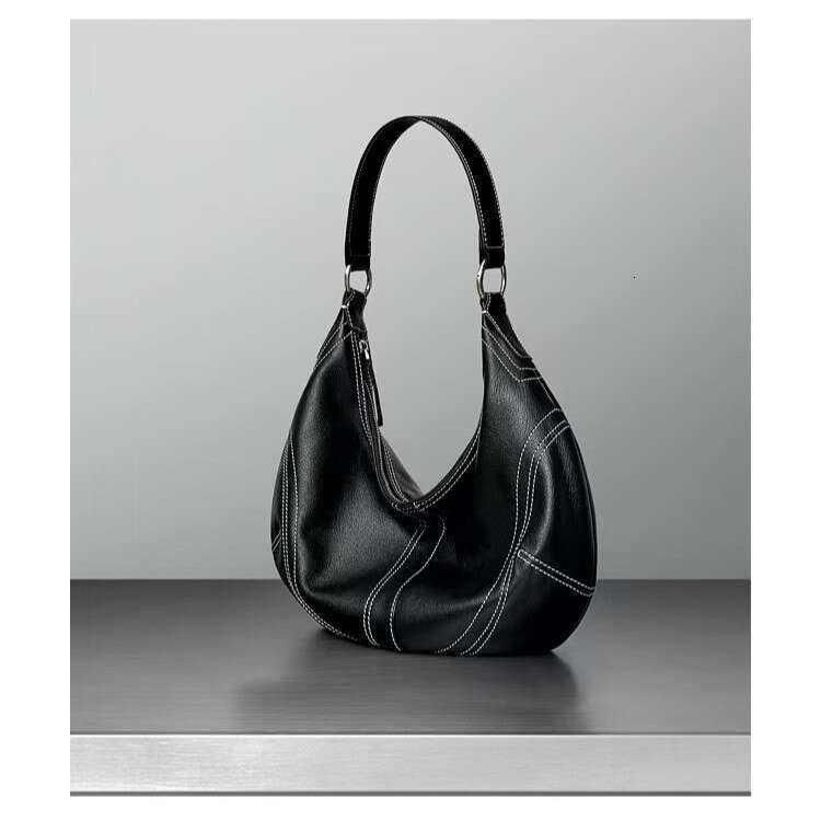 Designer Bag Tote Shoulder Bag Genuine Leather Women S High End Underarm Niche Pea Large Capacity New Crossbody Pleated Saddle