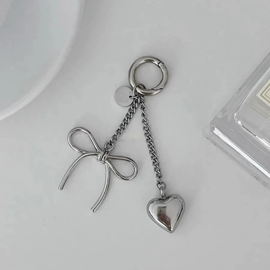 Fashion Heart Bowknot Keychain Pendant Keyring Silver Color Metal Backpack Bag Charms Hanging Decoration Car Key Holder Gifts 250722