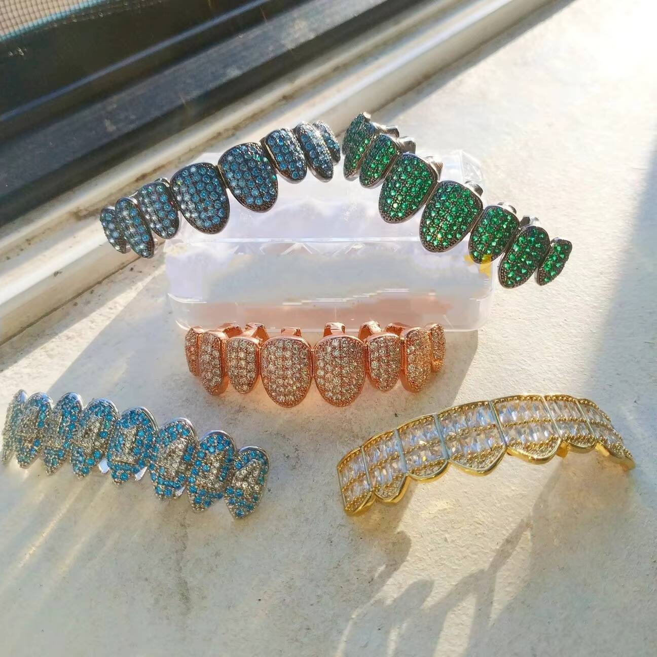 High Quality Custom 925 Sterling Silver Teeth Grillz Passed Test VVS Moissanite Diamond Round Cut Cluster Hip Hop Jewelry