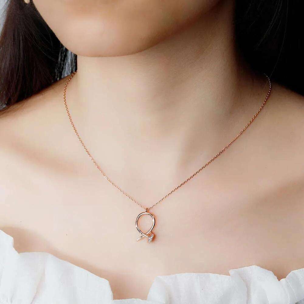 Designer Nail Necklace Ring Stud Earrings S Sterling Sier Three-Piece Moissanite Jewelry Exquisite Gift For Women Free shipping