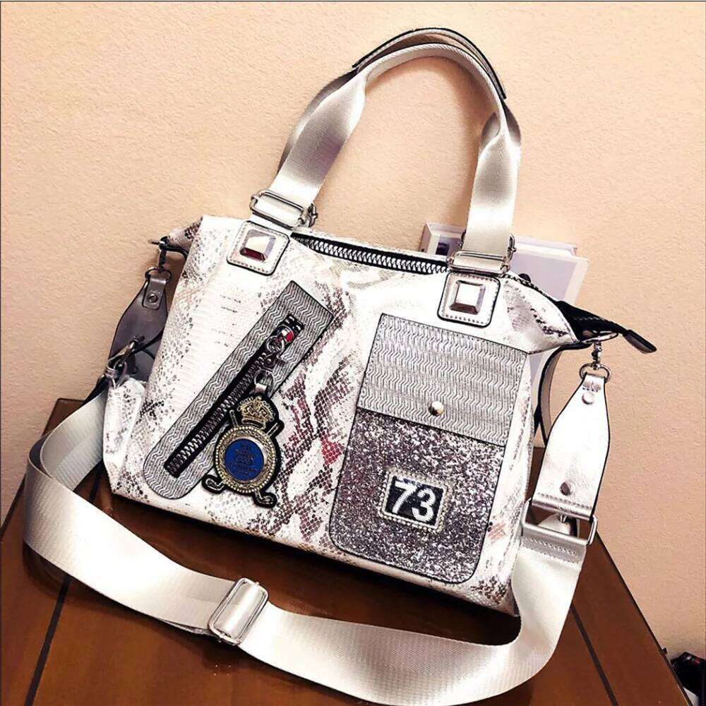 Fashion Brand Women Dia Leather Shoulder Bags Large Capacity Handbags Sequins Black Retro Crossbody Tote Bag