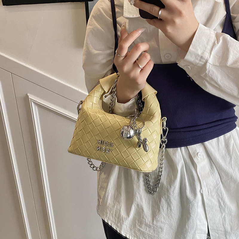 Luxury Brand Designer Bag Korean Style Woven Handbag For Women 2025 Spring Summer New Light Luxury Niche Chain Crossbody Shoulder Bag Crescent Bag