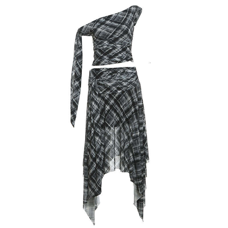 2025 Summer New Pure Desire Gentle Style Pattern Design Elegant Slim Single Shoulder Asymmetrical Neck Suit for Women 43e