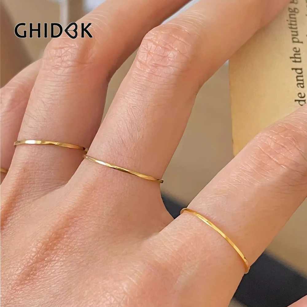 GHIDBK 0.5mm ultra-thin stainless steel explosion-proof ring suitable for womens fashion simple 18K Pvd gold-plated ring office style W250417