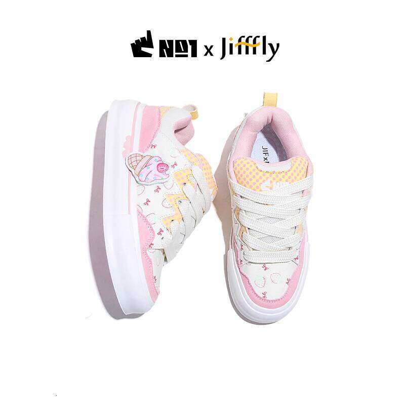 Nanbo Wan XJIFFFLY Strawberry Bread Shoes for Women - Retro Skateboarding Sneakers with Height Boost