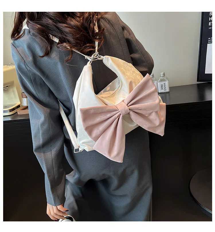 Sweet commuter underarm bag for women large capacity e bag multi-purpose student tote bag for class Y250725