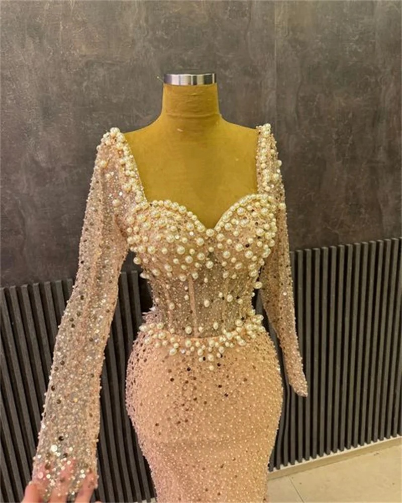 Vintage Evening Dresses For Women Sweetheart Neck Long Sleeves Gown Pearls Beaded Sequins Sweep Train Dress Party Customized Dress
