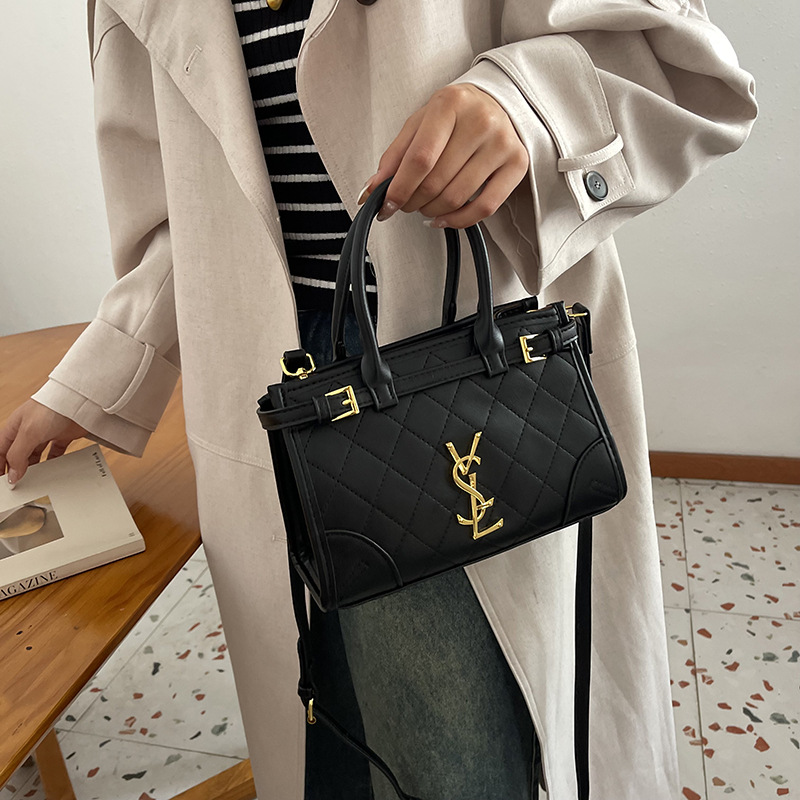 hot Free shipping designer bag tote bag Shoulder bag Cross Body Chain bag fashion plaid Bucket Daily Essential Roomy Refined