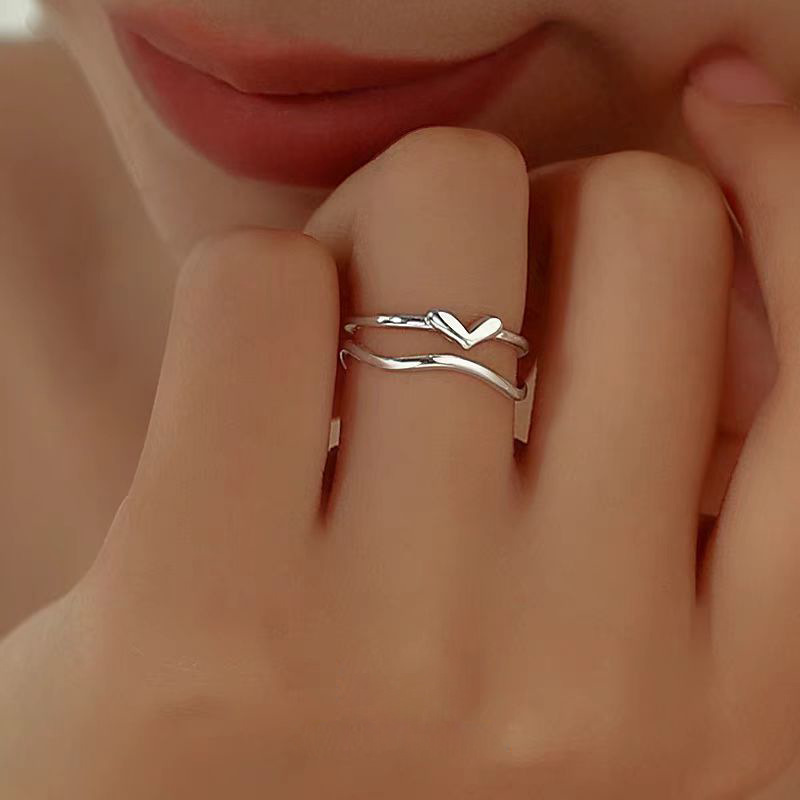 Adjustable Elegant Multi-Level Neckwear Featuring Unique Culinary-Inspired Design