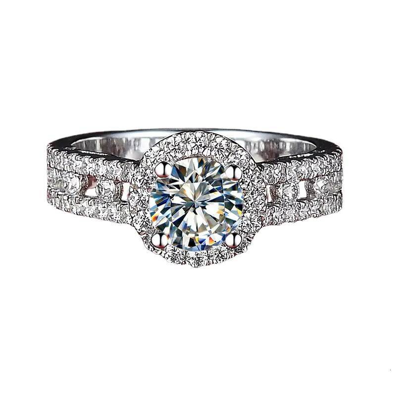 Simulated Moissanite Engagement Ring for Women 8 Hearts 8 Arrows Adjustable Open Band Fashion Jewelry