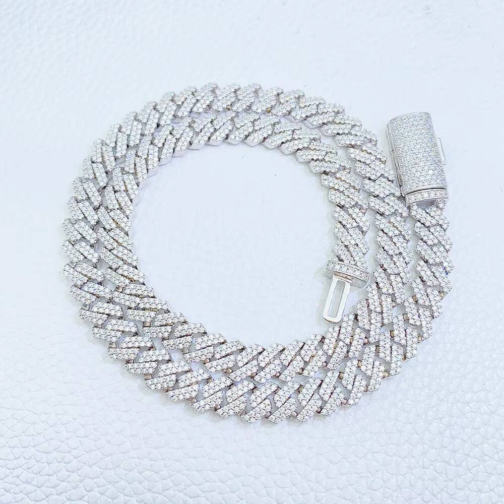 Trendy Cuban Chain Necklace Moissanite 8mm Diamond Iced Out Personalized Necklace 925 Sterling Silver