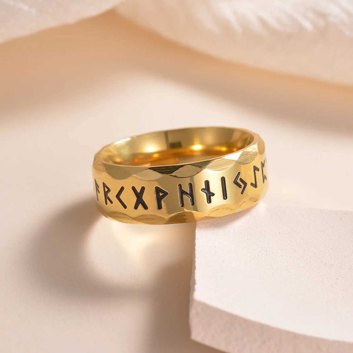 Vintage Odin Norse Viking Amulet Rune Rings For Men Fashion Stainless Steel Words Ring Wedding Jewelry Valentines Days Gifts Y250724